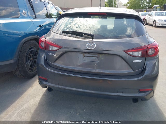 3MZBN1L71JM224270 Mazda 3 TOURING