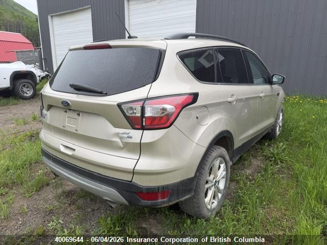 2018 Ford Escape Se მანქანა იყიდება აუქციონზე, vin: 1FMCU9GD1JUA67887, აუქციონის ნომერი: 40069644
