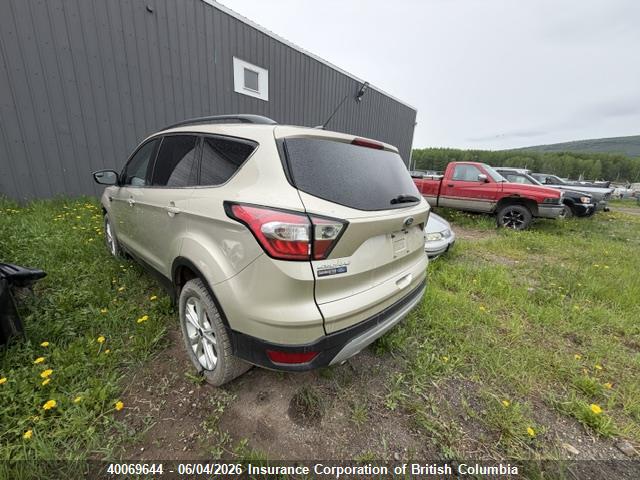 2018 Ford Escape Se მანქანა იყიდება აუქციონზე, vin: 1FMCU9GD1JUA67887, აუქციონის ნომერი: 40069644