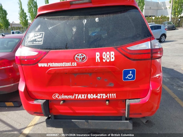 Продажа на аукционе авто 2016 Toyota Sienna Le, vin: 5TDKK3DC6GS713159, номер лота: 40069657