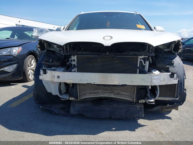 WBXHT3C37H5F74052 BMW X1