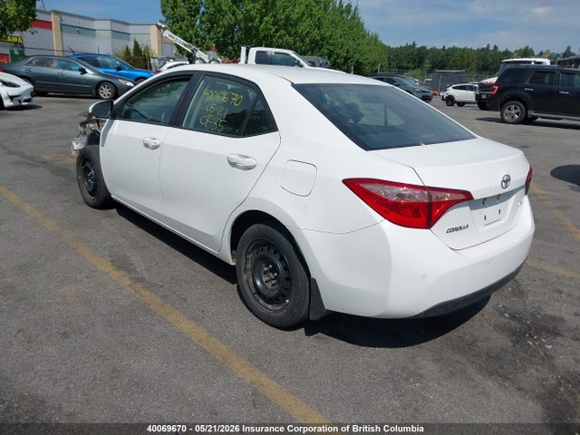 40069670 :رقم المزاد ، 2T1BURHE6HC938779 vin ، 2017 Toyota Corolla Le مزاد بيع