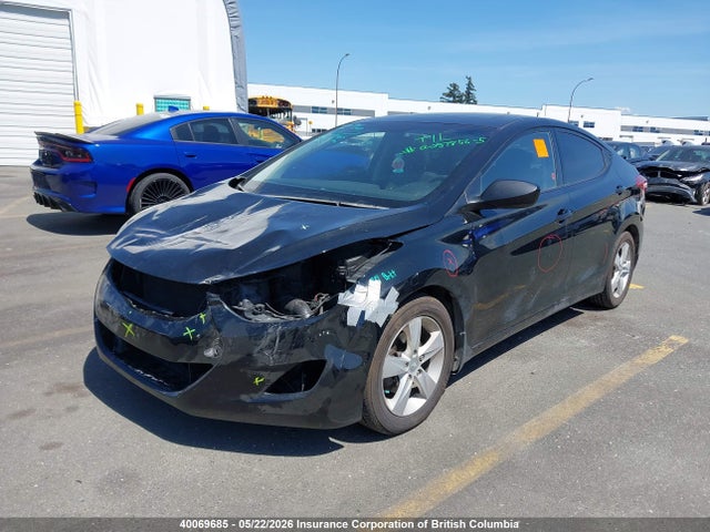 Продажа на аукционе авто 2013 Hyundai Elantra Gls, vin: 5NPDH4AE7DH271299, номер лота: 40069685