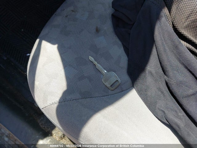 40069702 :رقم المزاد ، JTDBT1239Y0059380 vin ، 2000 Toyota Echo مزاد بيع