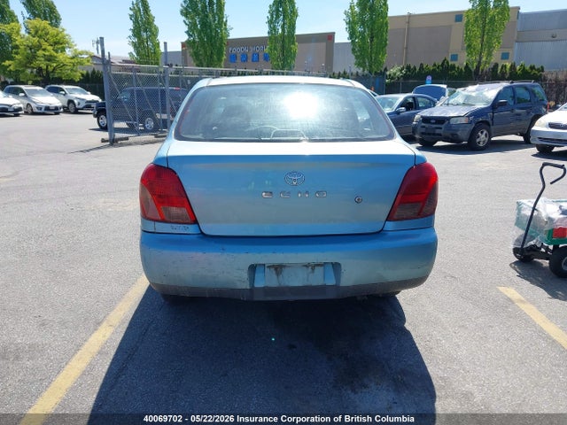 40069702 :رقم المزاد ، JTDBT1239Y0059380 vin ، 2000 Toyota Echo مزاد بيع
