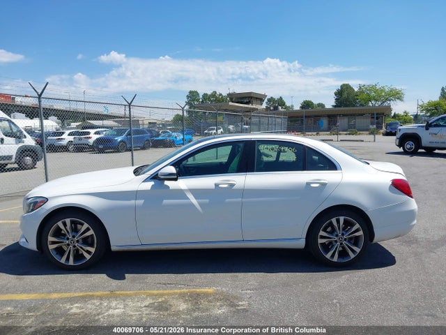55SWF4KB8HU229567 Mercedes-Benz C 300 4matic