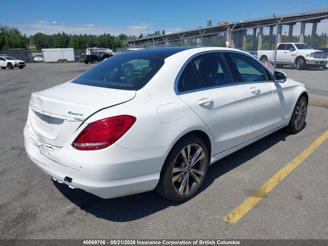 55SWF4KB8HU229567 Mercedes-Benz C 300 4matic