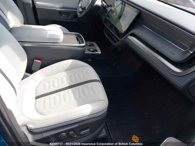 40069717 :رقم المزاد ، 7PDSGABA0PN011778 vin ، 2023 Rivian R1s مزاد بيع
