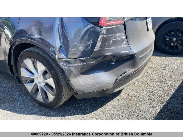 40069720 :رقم المزاد ، LRWYGDEE2PC228694 vin ، 2023 Tesla Model Y Long Range مزاد بيع
