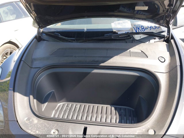 Продажа на аукционе авто 2024 Tesla Model Y, vin: 7SAYGDED6RF990686, номер лота: 40069721