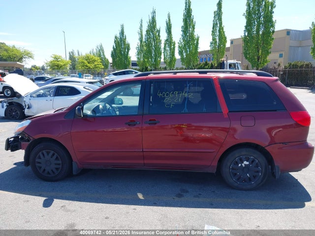 40069742 :رقم المزاد ، 5TDZK29C67S069700 vin ، 2007 Toyota Sienna Ce مزاد بيع