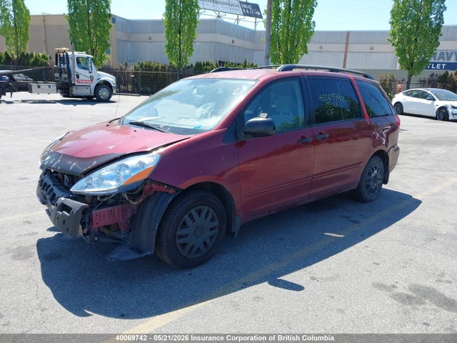 40069742 :رقم المزاد ، 5TDZK29C67S069700 vin ، 2007 Toyota Sienna Ce مزاد بيع