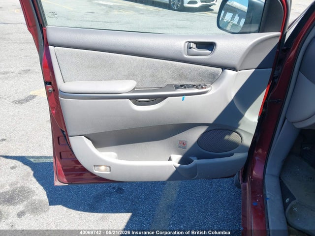 40069742 :رقم المزاد ، 5TDZK29C67S069700 vin ، 2007 Toyota Sienna Ce مزاد بيع
