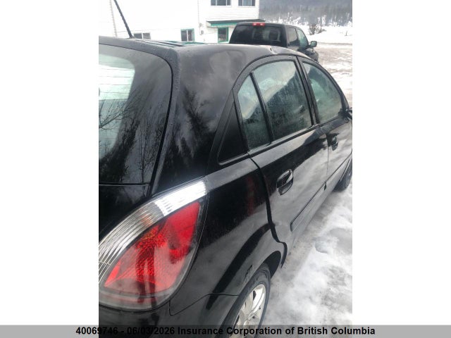 40069746 :رقم المزاد ، KNADH5B37B6756713 vin ، 2011 Kia Rio Lx/sx مزاد بيع
