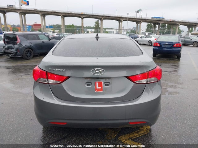 Продажа на аукционе авто 2013 Hyundai Elantra Gls/limited, vin: 5NPDH4AE4DH448472, номер лота: 40069764