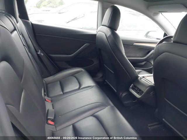 Продаж на аукціоні авто 2021 Tesla Model 3, vin: 5YJ3E1EA0MF985199, номер лоту: 40065655