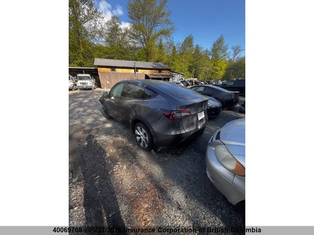 40069768 :رقم المزاد ، LRWYGDEE8PC105207 vin ، 2023 Tesla Model Y مزاد بيع
