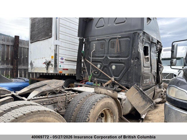 Aukcja sprzedaży 2015 Freightliner Cascadia 125, vin: 3AKJGLD52FSFZ7649, numer aukcji: 40069772