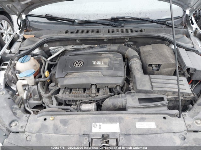 3VWD07AJ3FM333586 Volkswagen Jetta