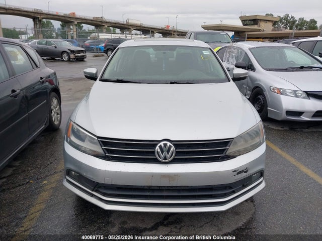 3VWD07AJ3FM333586 Volkswagen Jetta