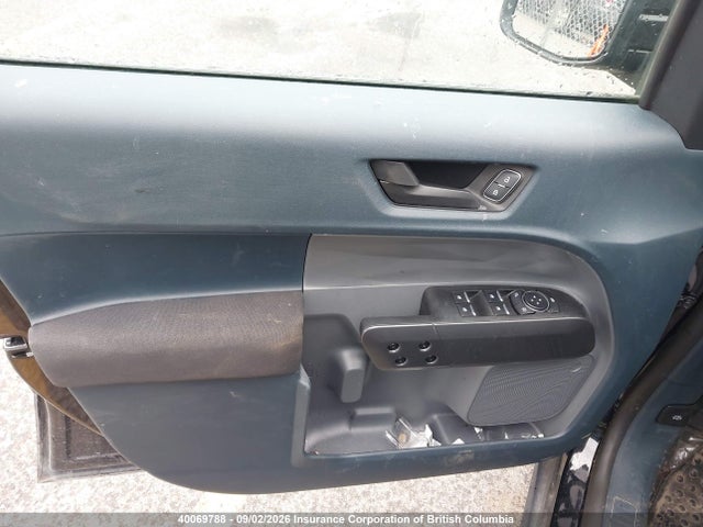2025 Ford Maverick Xl მანქანა იყიდება აუქციონზე, vin: 3FTTW8B30SRA53298, აუქციონის ნომერი: 40069788