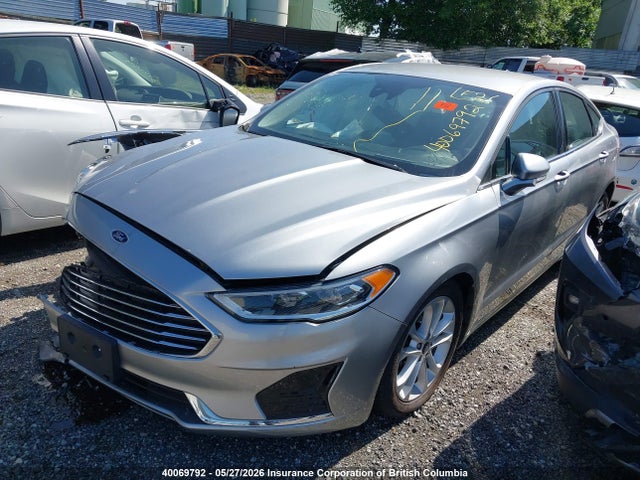 Продаж на аукціоні авто 2020 Ford Fusion Hybrid Sel, vin: 3FA6P0MU6LR100228, номер лоту: 40069792