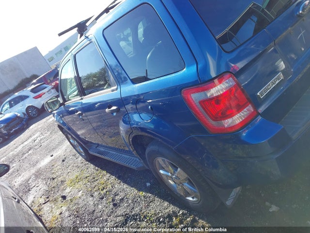 2008 Ford Escape Xlt მანქანა იყიდება აუქციონზე, vin: 1FMCU931X8KD37961, აუქციონის ნომერი: 40062599