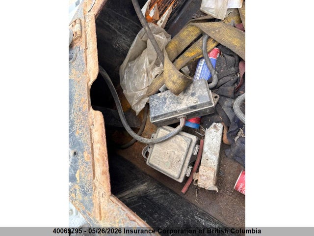 40069795 :رقم المزاد ، 2S9JM239171018110 vin ، 2007 Southland Dump Trailer مزاد بيع