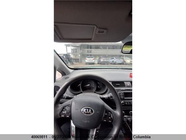 2015 Kia Rio Lx მანქანა იყიდება აუქციონზე, vin: KNADM5A35F6485752, აუქციონის ნომერი: 40069811