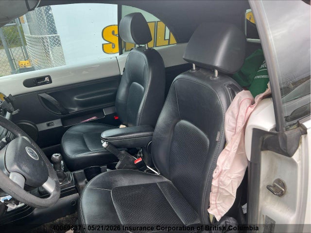 2009 Volkswagen New Beetle S მანქანა იყიდება აუქციონზე, vin: 3VWRF21Y99M411135, აუქციონის ნომერი: 40069837