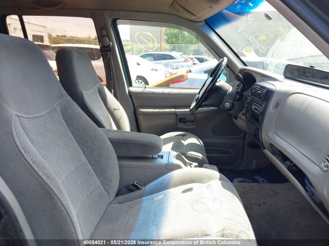 1996 Ford Explorer მანქანა იყიდება აუქციონზე, vin: 1FMDU34XXTUB44842, აუქციონის ნომერი: 40054021