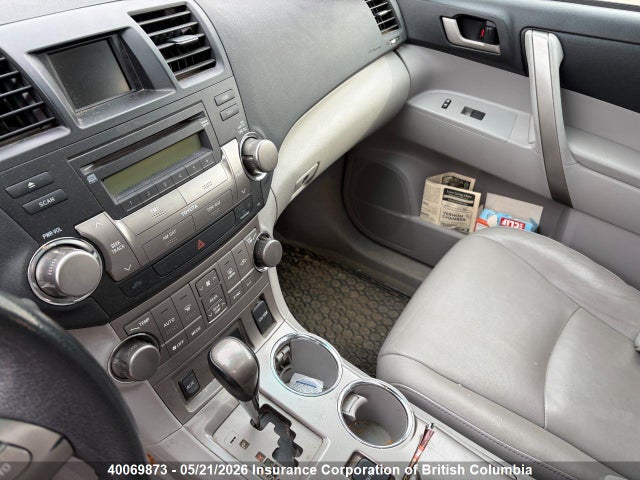 2010 Toyota Highlander Se V6 მანქანა იყიდება აუქციონზე, vin: 5TDJK3EH5AS038658, აუქციონის ნომერი: 40069873