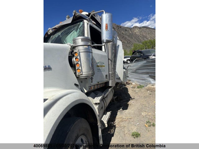 5KJJAED11GPGS4267 Western Star/auto Car Conventional 4900fa