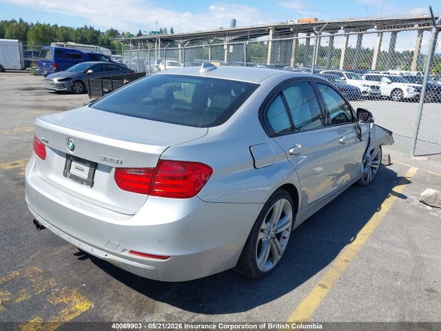 WBA3B3G52FNR85842 BMW 328I