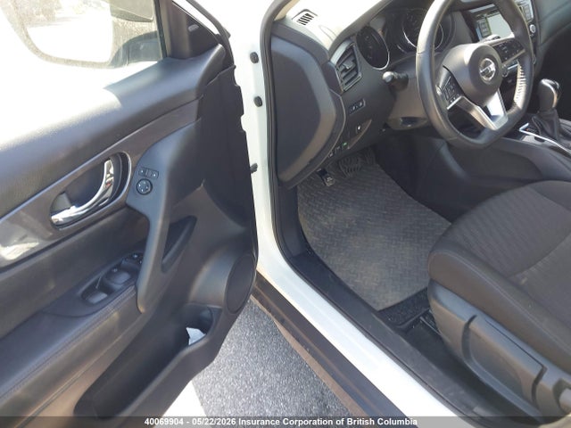 5N1AT2MV0LC812328 Nissan Rogue