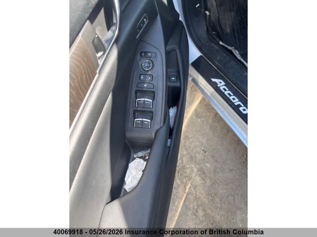 Auction sale of the 2020 Honda Accord Hybrid Touring, vin: 1HGCV3F90LA800464, lot number: 40069918