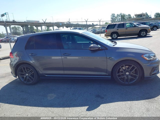 Aukcja sprzedaży 2018 Volkswagen Golf, vin: WVWVF7AU2JW225047, numer aukcji: 40069929