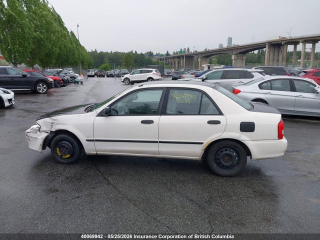 Продаж на аукціоні авто 2000 Mazda Protege Dx/lx, vin: JM1BJ2225Y0257974, номер лоту: 40069942