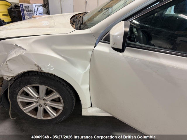 40069948 :رقم المزاد ، 4S3BMHB61B3233402 vin ، 2011 Subaru Legacy 2.5i Premium مزاد بيع