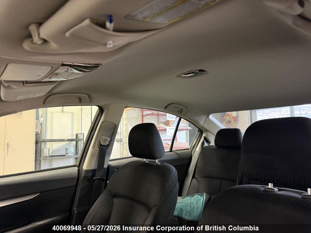 40069948 :رقم المزاد ، 4S3BMHB61B3233402 vin ، 2011 Subaru Legacy 2.5i Premium مزاد بيع