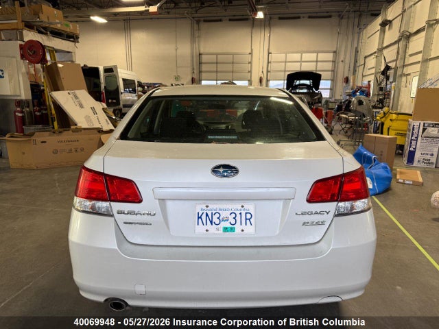 40069948 :رقم المزاد ، 4S3BMHB61B3233402 vin ، 2011 Subaru Legacy 2.5i Premium مزاد بيع