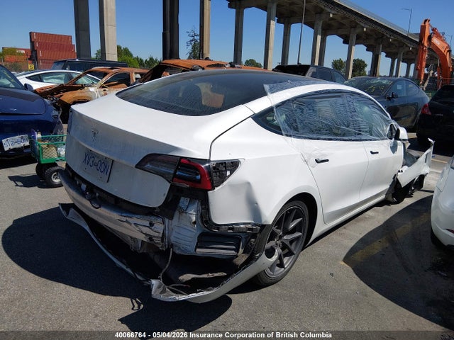 Tesla MODEL 3 2021 5YJ3E1EA6MF027457 Image 4