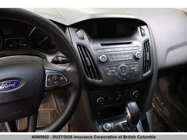 2017 Ford Focus მანქანა იყიდება აუქციონზე, vin: 1FADP3F29HL220471, აუქციონის ნომერი: 40069992
