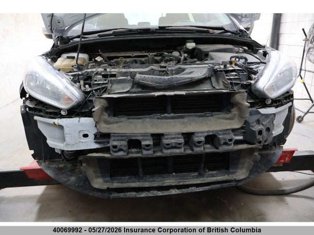 2017 Ford Focus მანქანა იყიდება აუქციონზე, vin: 1FADP3F29HL220471, აუქციონის ნომერი: 40069992