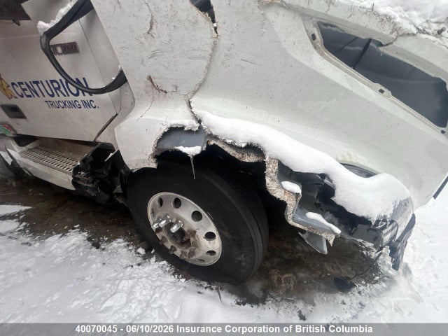 4V4NC9EH3SN672371 Volvo Vn L