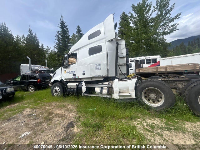 4V4NC9EH3SN672371 Volvo Vn L