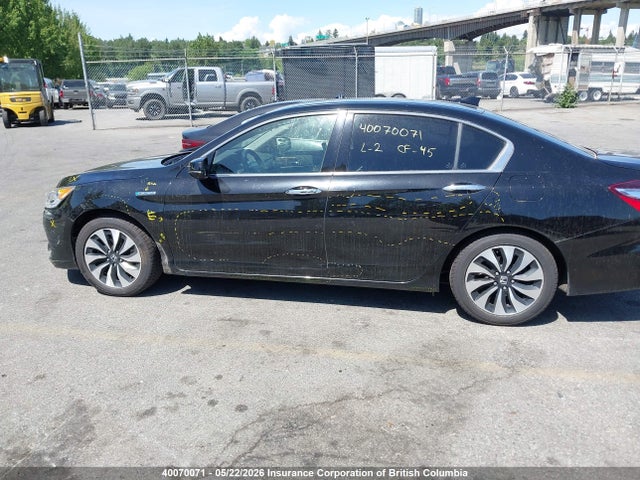 40070071 :رقم المزاد ، JHMCR6F36HC800382 vin ، 2017 Honda Accord Hybrid مزاد بيع