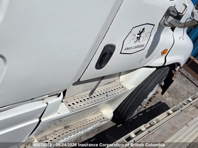 Freightliner Cascadia 125 2016 3AKJGLD59GSGX9511 Image 10