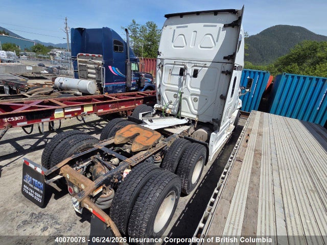 Freightliner Cascadia 125 2016 3AKJGLD59GSGX9511 Image 3