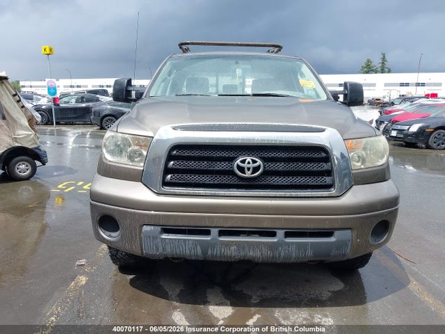 Продажа на аукционе авто 2008 Toyota Tundra Double Cab/double Cab Sr5, vin: 5TFCV54188X005738, номер лота: 40070117